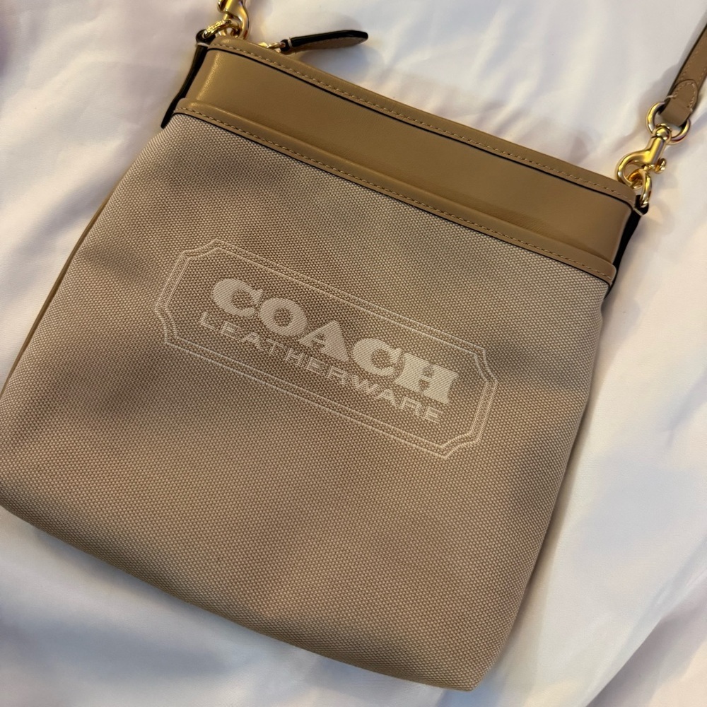 Coach Beige and Cream Leatherware Tote jaquard crossbody bag shoulder bag tan